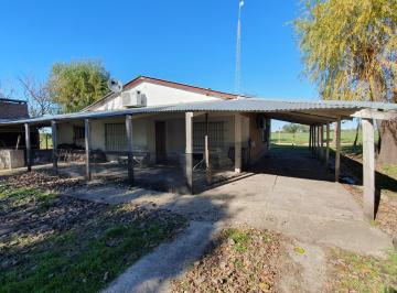 Quinta vacacional · 80m² · 5 Ambientes · Se Vende Campo Sobre Ruta - Macia