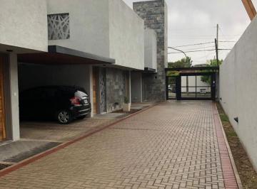 Casa de 6 ambientes, Córdoba · Housing en Alquiler Cerro de Las Rosas