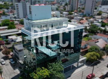 Oficina comercial · 2554m² · 40 Cocheras · Edificio en Venta con Oficinas Berazategui Centro