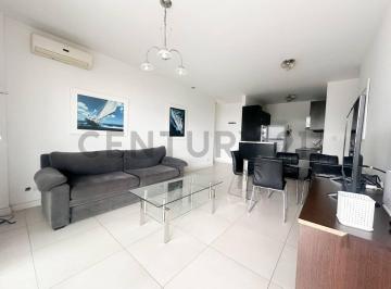 Departamento · 52m² · 2 Ambientes · 1 Cochera · Alquiler Dos Ambientes Amoblado con Parrilla, Cochera y Baulera