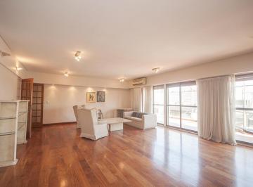 Departamento · 215m² · 6 Ambientes · 2 Cocheras · Departamento 6 Ambientes con Parrilla, Baulera y Cocheras en Caballito