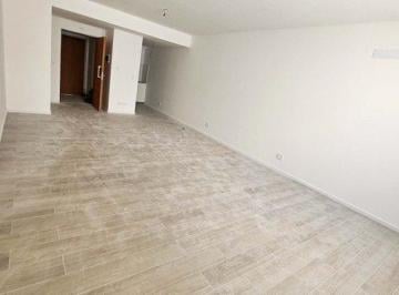 Departamento · 50m² · 2 Ambientes · Venta Dos Amb a Estr Centro Apto Credito Inversion