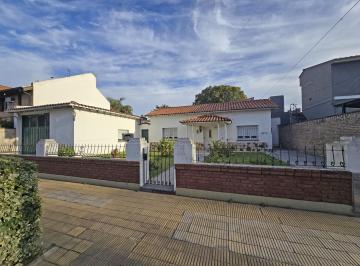 1 · Venta Casa 4 Ambientes en Villa Adelina