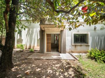 Campo · 375m² · 8 Ambientes · 1 Cochera · Venta Terreno y Casa en San Ramon Villa Esquiu, Cordoba