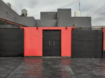 Casa · 200m² · 5 Ambientes · 2 Cocheras · Casa en Venta - 4 Dorm. 3 Baños - Cochera - 270 m² - Villa Ballester