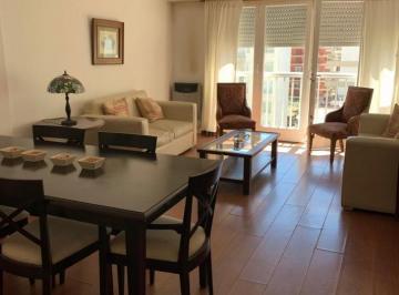 Departamento · 79m² · 4 Ambientes · 1 Cochera · Departamento