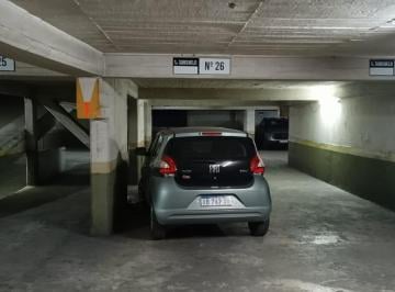 Garage · 11m² · Cochera Fija Cubierta a Una Cuadra de Punta Iglesia