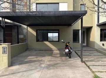 Casa de 6 ambientes, Córdoba · Alquiler Duplex de 3 Habitaciones en Chacra del Norte 2