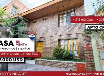 Casa · 215m² · 8 Ambientes · 2 Cocheras · Venta Casa 4 Dorm - B Centro Oeste - Larrea 600