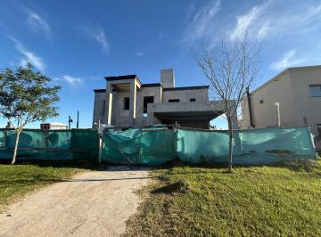 Casa de 5 ambientes, San Vicente · Venta Casa a La Laguna 5 Ambientes San Vicente San Lucas