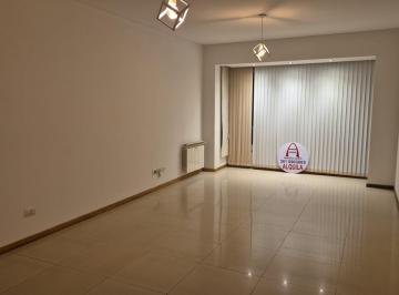 PH de 9 ambientes, Ciudad de Mendoza · Andina Inmobiliaria Alquila Departamento Quinta Seccion