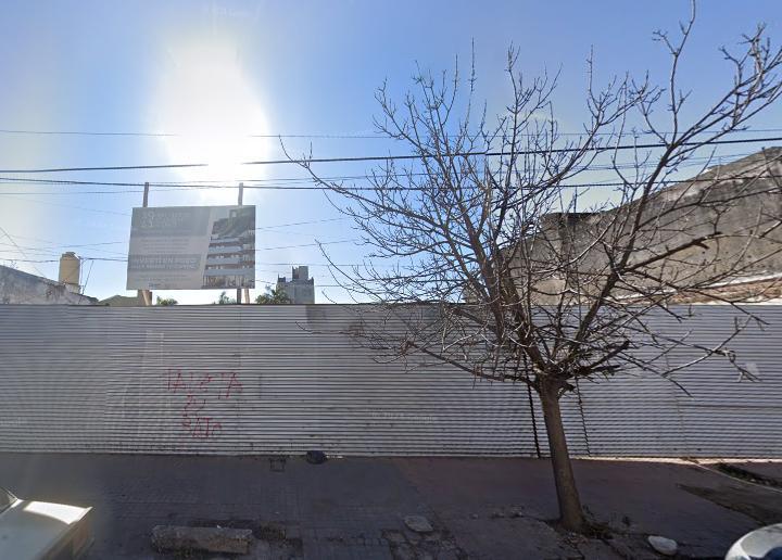 Terreno · 860m²
