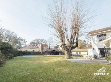 Casa · 372m² · 9 Ambientes · 2 Cocheras · Venta - Casa 4 Dorm. con Jardín y Pileta - Fisherton, Rosario.