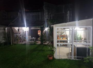 Casa · 150m² · 5 Ambientes · 2 Cocheras · Casa 4 Ambientes con Pileta - Lomas Este