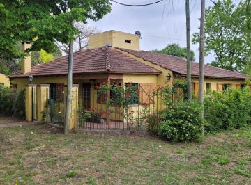 Casa de 5 ambientes, La Plata · Venta Casa 43 y 169