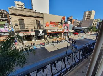 Oficina comercial · 250m² · 4 Ambientes · Oficina en Pleno Centro de Lanus Este