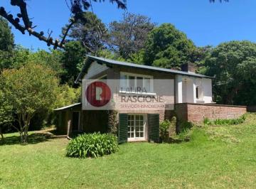 Casa · 142m² · 4 Ambientes · 2 Cocheras · Hermosa Casa Estilo Ingles 4 Amb en Pinamar