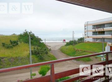 Casa · 345m² · 4 Dormitorios · 2 Cocheras · Av 1 y Paseo 123 Bis | Casa en Venta | Villa Gesell | Apto Crédito