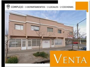 PH · 351m² · Complejo en Venta - 3 Locales Comerciales, 3 Departamentos, 2 Cocheras