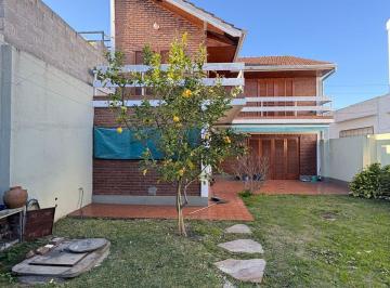 Casa de 4 ambientes, Quilmes · Hermoso 4 Ambientes a m del Centro de Bernal
