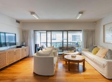 Departamento · 121m² · 4 Ambientes · 1 Cochera · Venta 4 Ambientes con Cochera Palermo Chico