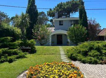 Casa · 1m² · 5 Ambientes · Casa en Rincón del Indio