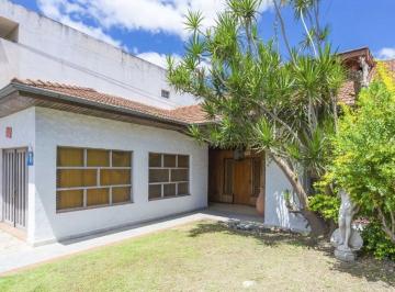 Casa · 200m² · 4 Ambientes · 1 Cochera · Venta Pemuta Casa Parque Garage Lomas de Zamora