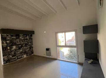 Departamento · 60m² · 5 Ambientes · Hermoso Departamento a La Venta Cercano Al Hospital Italiano. Muy Buena Zona