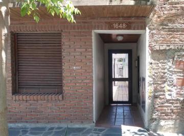 Departamento · 60m² · 3 Ambientes · Dpto. en Alquiler. La Plata.2 Dormis y Patios