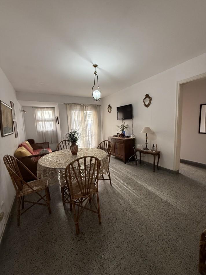 Venta departamento 3 ambientes con dependencia y cochera — Güemes