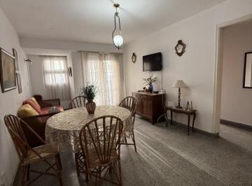 Departamento · 67m² · 3 Ambientes · 1 Cochera · Venta Departamento 3 Amb con Dep y Cochera Estado Original en Colon y Alsina con Balcon a La Calle