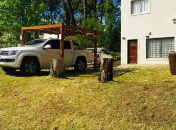 Casa · 120m² · 6 Ambientes · Casa en Venta - 4 Dorm. 4 Baños - 720 m² - Mar Azul