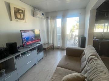 PH · 80m² · 4 Ambientes · 1 Cochera · Para 6 Huespedes - Ph en Planta Alta - 3 Dorm., 2 Baños - Cochera - Terraza C/parrilla y Lavadero