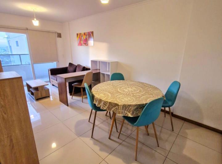 Departamento · 70m² · 5 Ambientes · 1 Cochera
