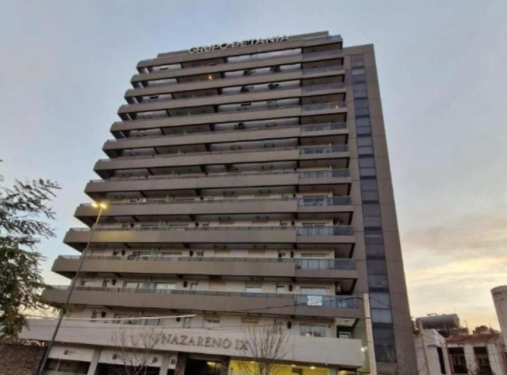 Departamento · 70m² · 5 Ambientes · 1 Cochera