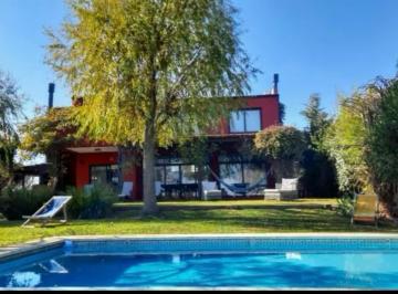 Casa de 4 ambientes, Pilar · San Sebastian