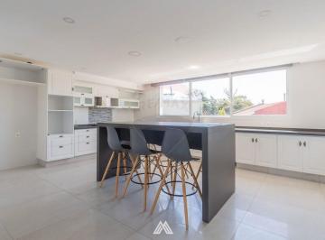 Casa · 400m² · 6 Ambientes · 4 Cocheras · Vende Casa Rambla Shangrila Piscina 4 Dorm Renta