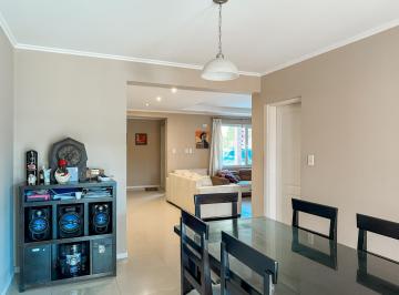 Casa de 7 ambientes, Tandil · Gran Casa en Venta - Solares del Golf - Tandil