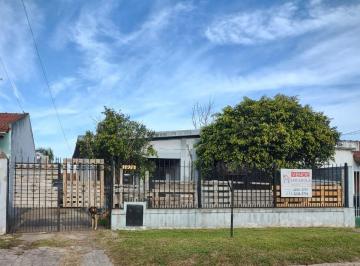 Casa de 4 ambientes, Almirante Brown · Venta de Casa en Burzaco
