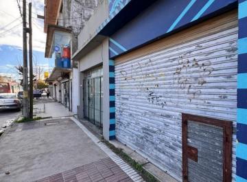 Local comercial · 18m² · Local Comercial Zona Puerto - 12 de Octubre