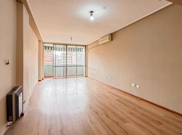 Departamento · 100m² · 5 Ambientes · Departamento en Virgen de La Merced Al 600