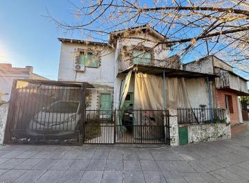 Casa · 84m² · 3 Ambientes · Casa en Lomas de Zamora Este