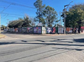 Terreno · 1955m² · Lote en Venta - Av Donato Alverez Al 8000 - Arguello Norte. b¡Oportunidad!