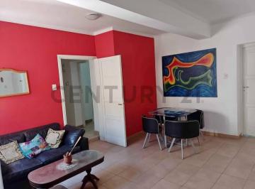 Departamento · 109m² · 4 Ambientes · Se Vende Departamento Zona Parque Central, Primer Piso