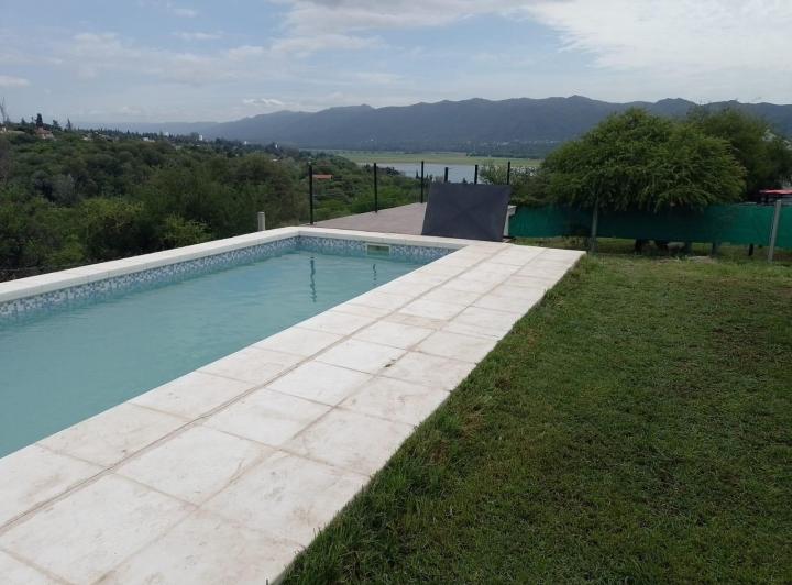 Casa · 90m² · 5 Ambientes · 2 Cocheras