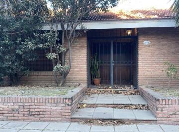 Casa de 8 ambientes, Córdoba · Venta Casa 3 Dorm. Barrio Jardín Espinosa
