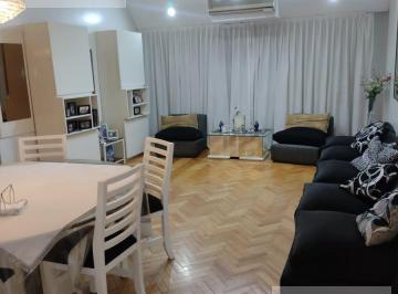 Departamento · 100m² · 4 Ambientes · Venta - 4 Ambientes C/balcón Corrido Frente - Barrio Norte