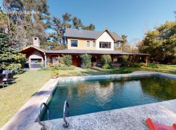 Casa · 220m² · 5 Ambientes · 2 Cocheras · Casa en Venta Moreno 5 Ambientes Parque y Piscina