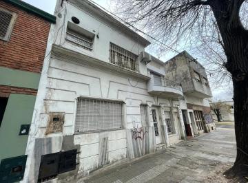 Departamento de 4 ambientes, La Plata · Propiedad en Venta con 2 Departamentos