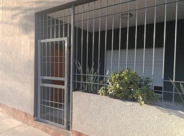 PH de 3 ambientes, Villa Soldati · Alquila 3 Ambientes con Lavadero Sobre F. Rivera 2400